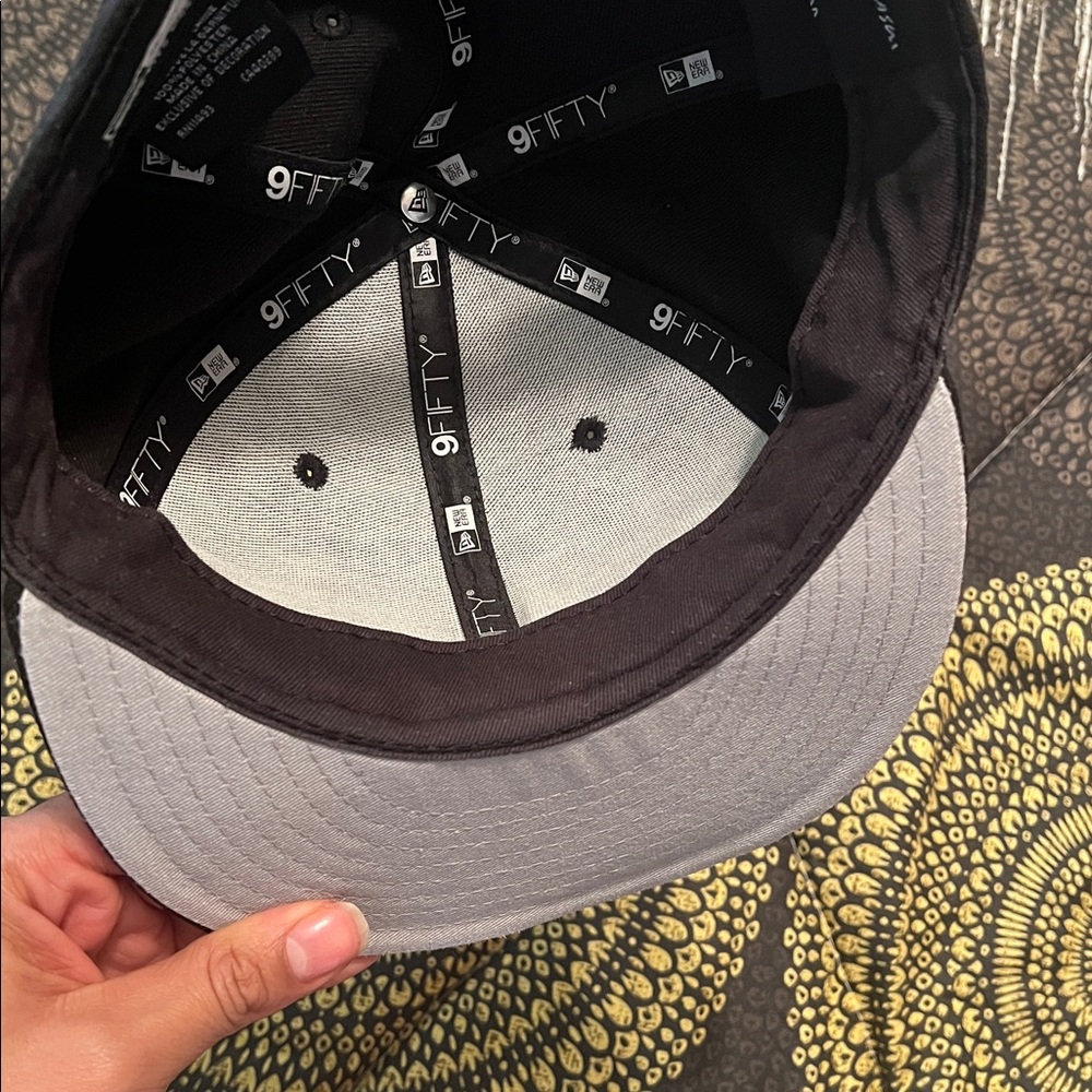 Takashi Murakami X New Era Snapback - Picture 8 of 9
